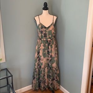 GAP Leaf Print Maxi Dress